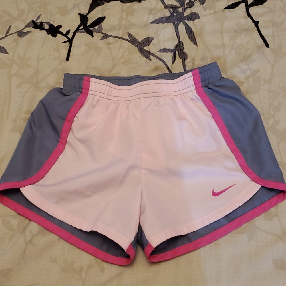 Girls Nike dri fit shorts